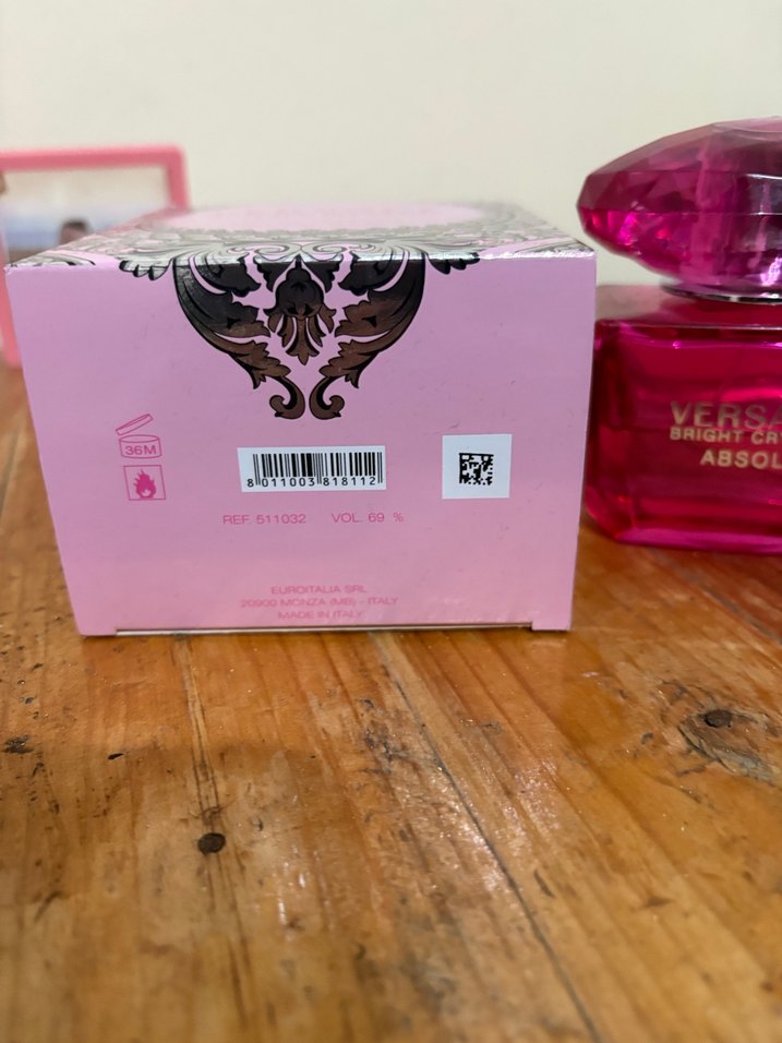 Versace Bright Crystal Absolu Kadın Parfümü - Görsel 3