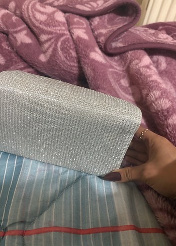 Gri Payetli Kadın Portföy Çanta - Görsel 3