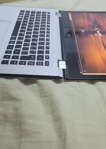 Lenovo yoga 700 - Görsel 3