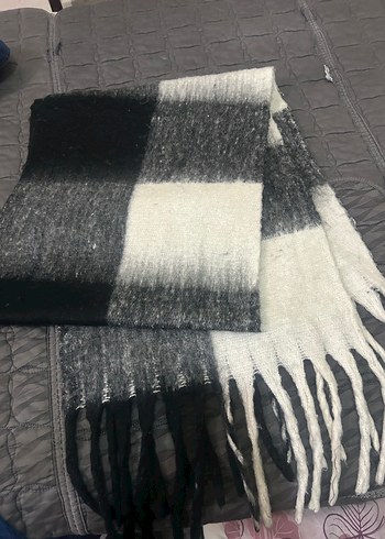 Gri Örgü Yün Kadın Şal - Görsel 2