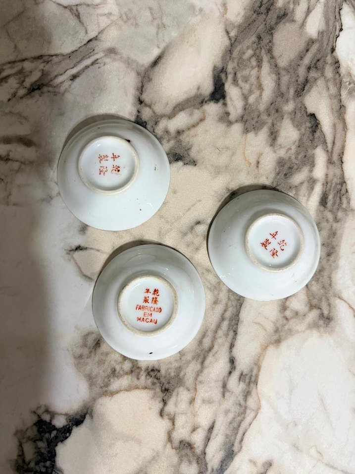 Renkli Desenli Geleneksel Tabak Seti - Görsel 2