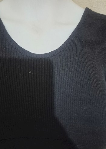 Siyah Kısa Kollu Crop Top - Görsel 2