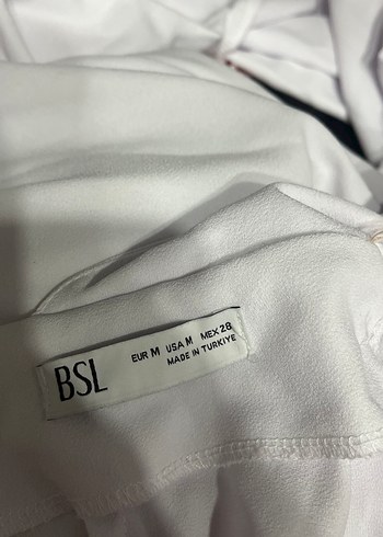 Beyaz Drapeli Halter Yaka Tulum - Görsel 3