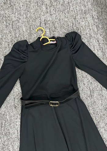 Siyah Kemerli Uzun Kadın Elbise - Görsel 5