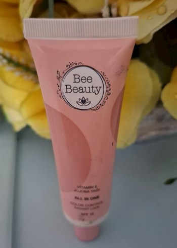 Bee Beauty