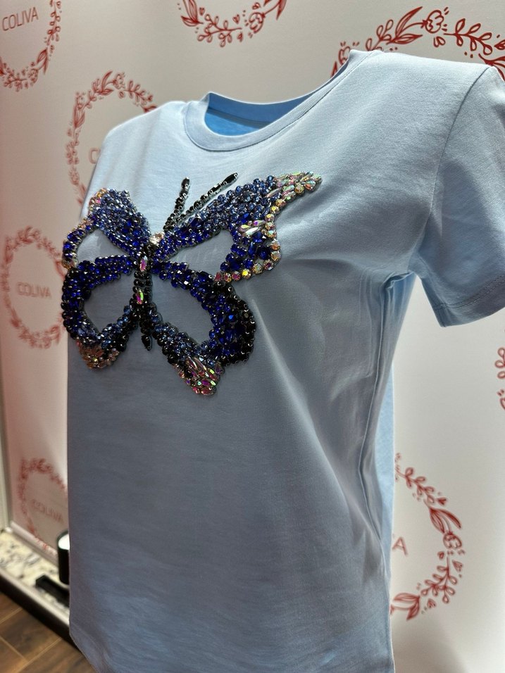 Kristal taşİşlemeli Renkli Kelebek desenli t-shirt - Görsel 4