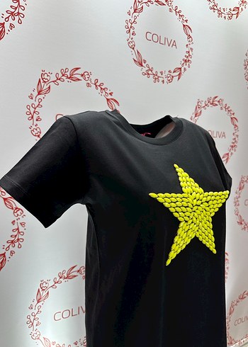 Sarı taş İşlemeli yıldız desenli Kadın Tişört - Görsel 4