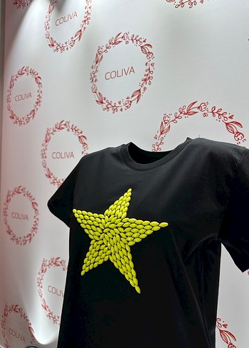 Sarı taş İşlemeli yıldız desenli Kadın Tişört - Görsel 5