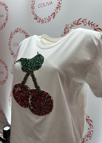 Kadın Beyaz kristal taşlı Kiraz Baskılı t-shirt - Görsel 5