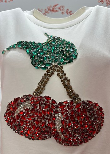 Kadın Beyaz kristal taşlı Kiraz Baskılı t-shirt - Görsel 4