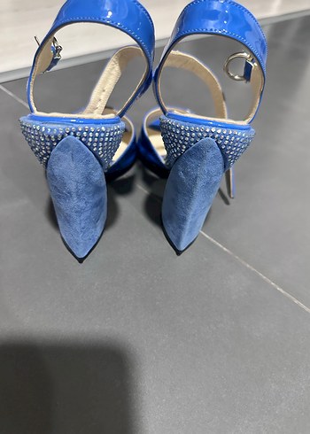 Parlak Mavi Topuklu Kadın Ayakkabı - Görsel 6
