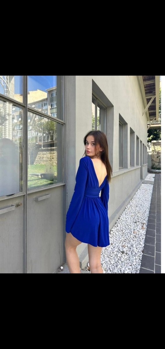 Saks Mavi V Yaka Mini Şortlu Elbise - Görsel 3