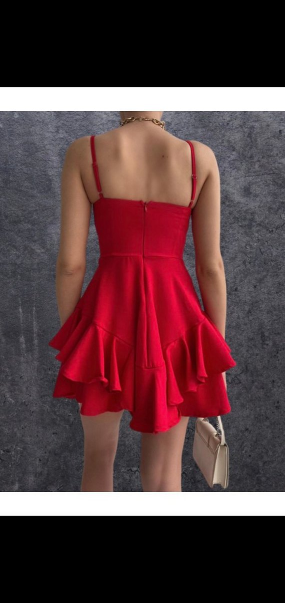 Kırmızı Askılı Mini Fırfırlı Elbise - Görsel 2