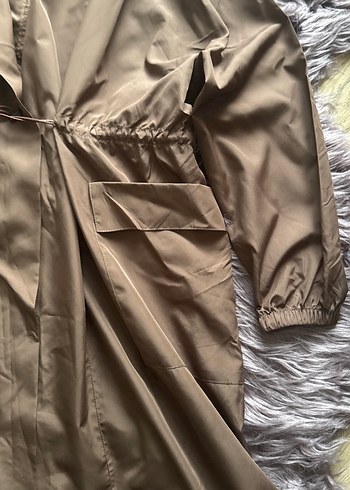 Drapeli Kahverengi Uzun Kadın Yağmurluk Touche markası - Görsel 5