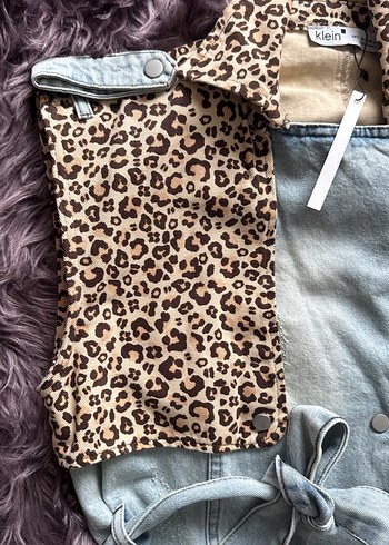 Leopar Desenli Kürklü Kot Yelek - Görsel 2