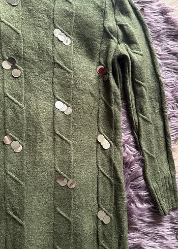 Düğmeli, Nakışlı Uzun Yeşil Triko Kazak setrems markası - Görsel 4