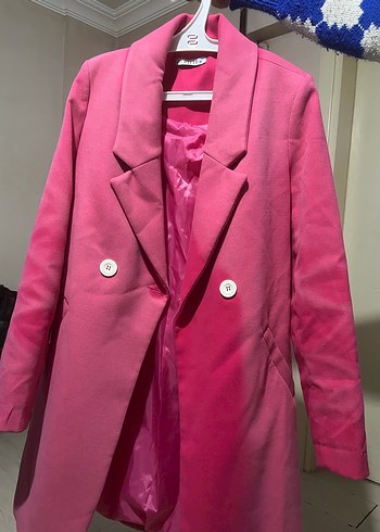 Düğmeli Pembe Kadın Kaban - Görsel 2