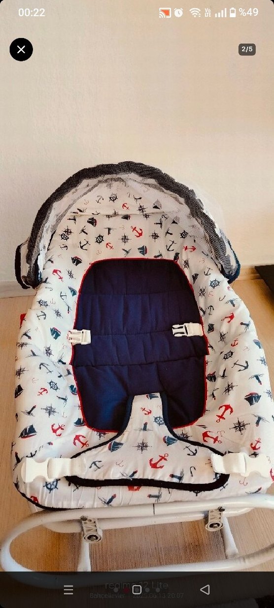 Gri Beyaz Desenli Bebek Beşiği - Görsel 4