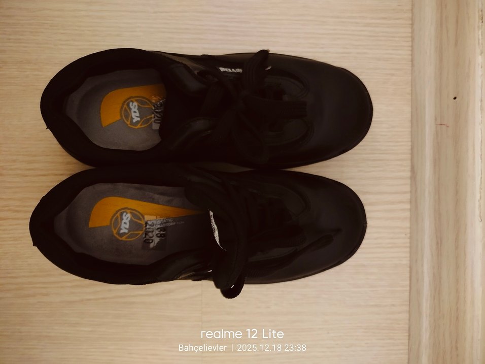 YDS marka 38 numara bayan bot ayakkabı orjinal sıfır - Görsel 4
