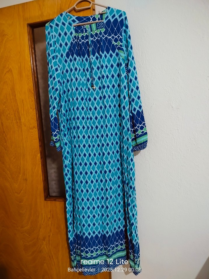 Kadın Mavi Uzun Elbise - Görsel 3