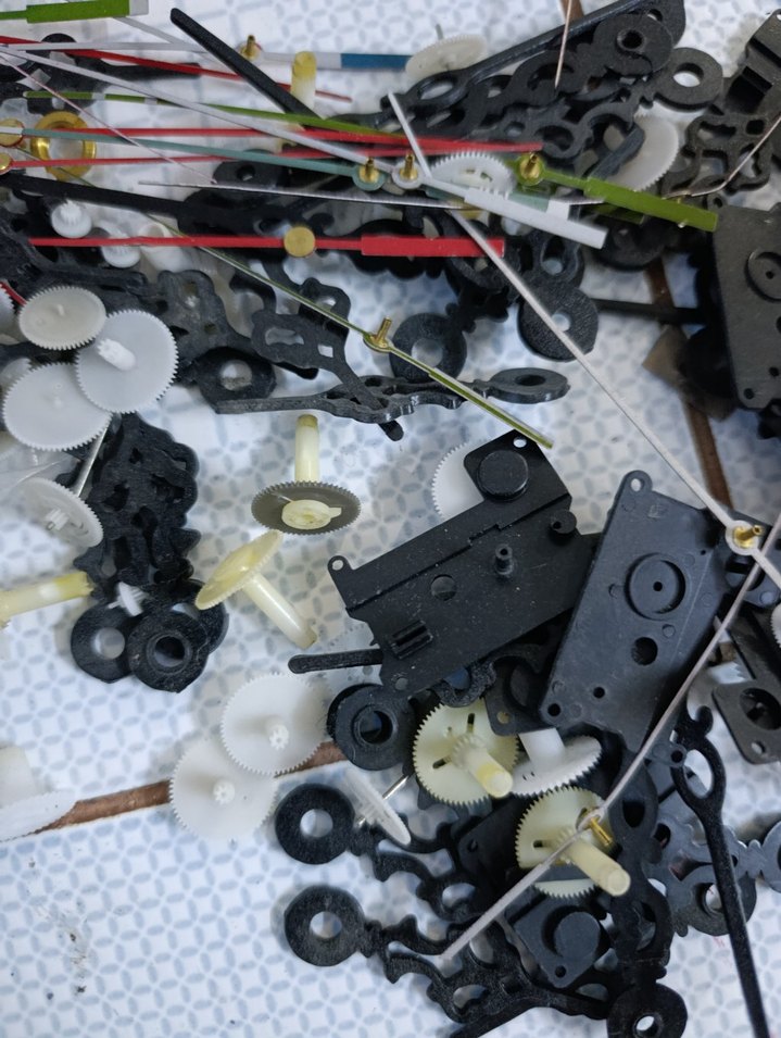 Saat Tamir ve Parçaları Fiyat Hepsinin toplu fiyatıdır. - Görsel 4