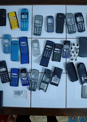 Eski Model Telefonlar Kapları Fiyatlar Farklıdır Ulaşabilirsinz - Görsel 3