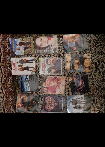 hepsinin tplam fiyatı 70 den fazla film 200 boş CD 4 adet Tarkan - Görsel 3
