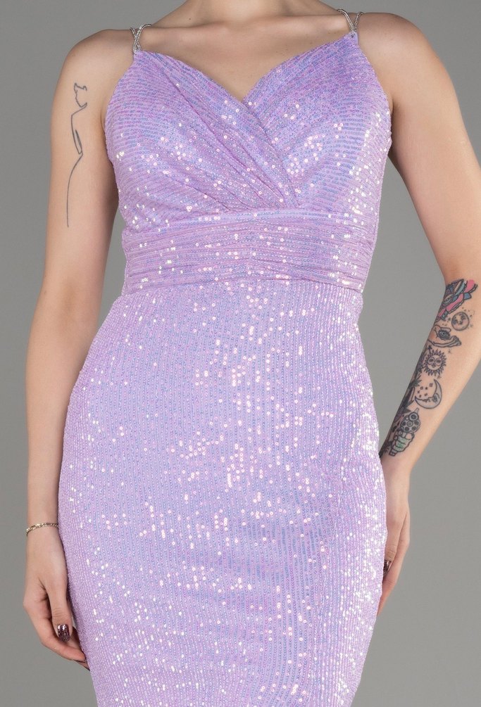 Lila Sırt Ve Bacak Dekolteli Uzun Pul Payet Abiye - Görsel 2