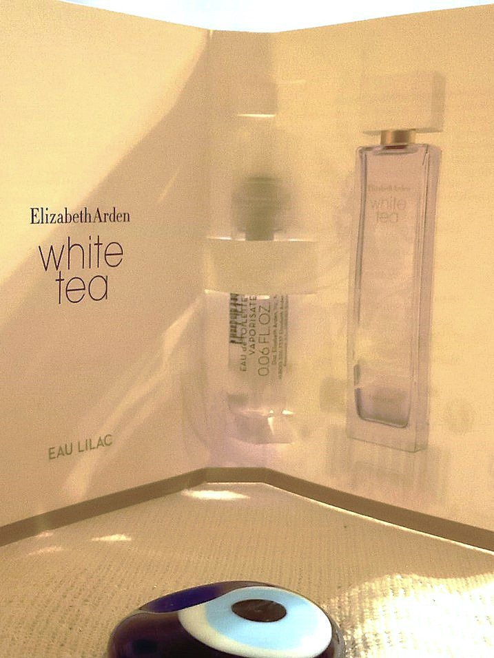 Elizabeth Arden White Tea Eau Lilac orijinal Tester 1.8 ml EDT - Görsel 4