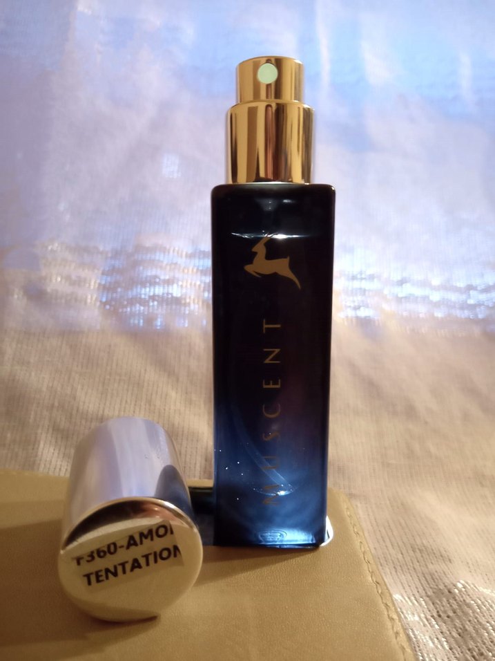 Muscent F360 Cacharel Amor Amor Tentation Kadın Parfümü 15ml - Görsel 4
