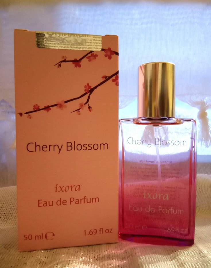 ixora Cherry Blossom 50 ml EDP - Görsel 4
