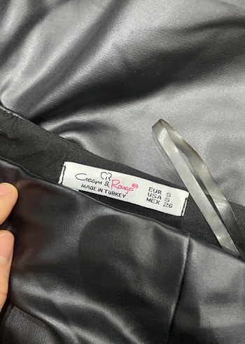 Drapeli Siyah Deri Kadın tek kol Bluz - Görsel 2