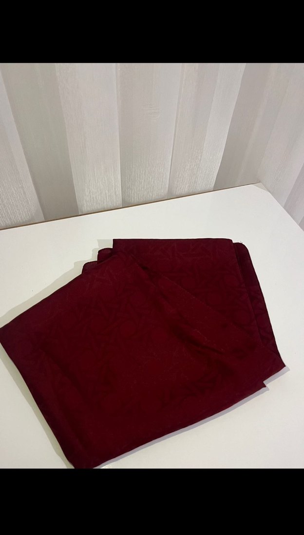 Bordo Kadın jakarli Saten Şal - Görsel 2