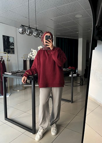 Bordo Yüksek Yakalı Salaş Sweatshirt - Görsel 3