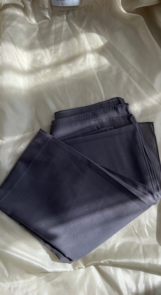 Gri Kadın Şal - Görsel 3