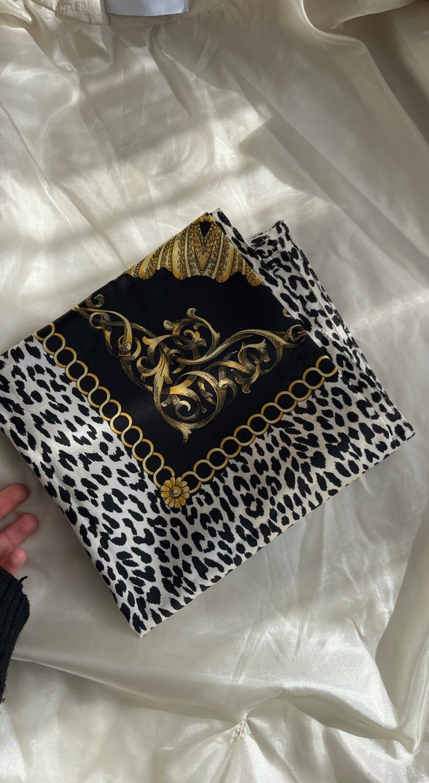 Zincir Detaylı Kadın Bohem Desenli eşarp - Görsel 2