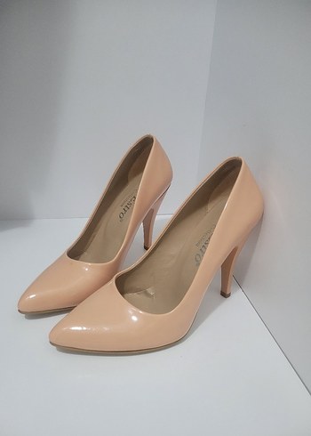 Bej Minimalist Stiletto Topuklu Kadın Ayakkabı - Görsel 2