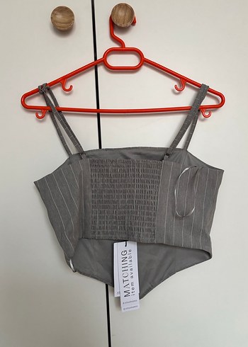 Gri kadın askılı crop - Görsel 6