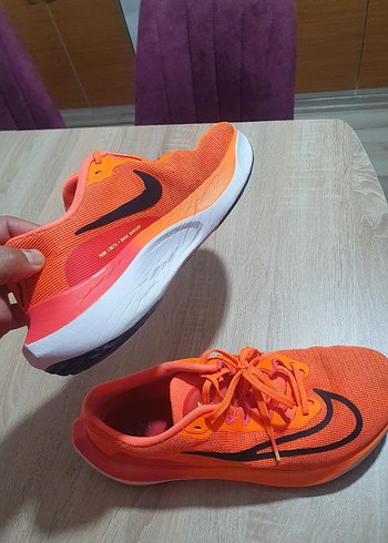 orjinal nike zoom fly 5 - Görsel 3