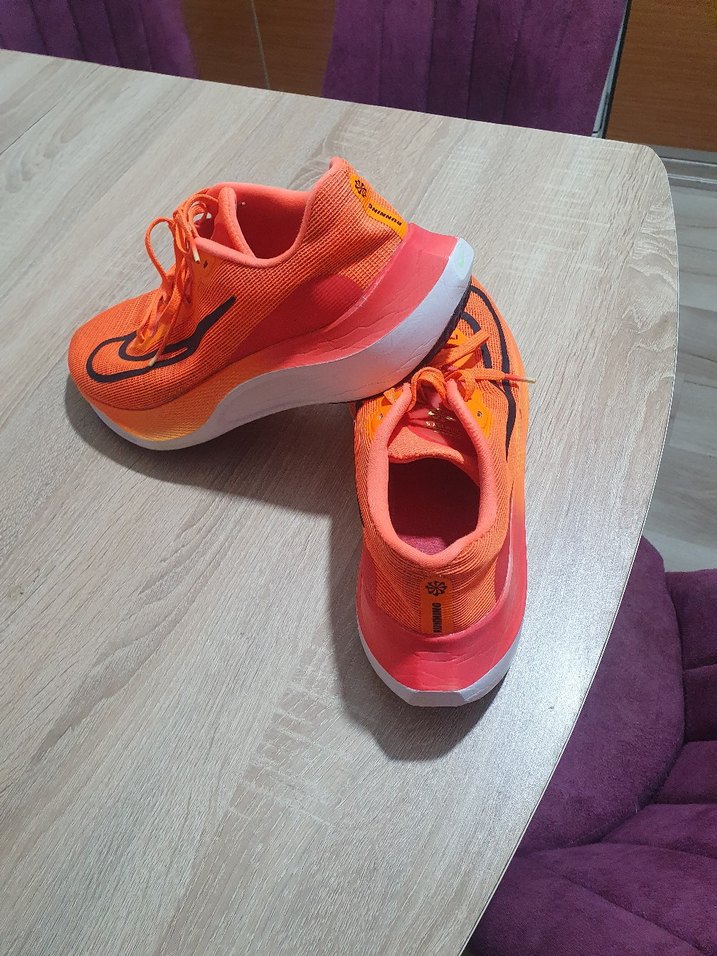 orjinal nike zoom fly 5 - Görsel 2