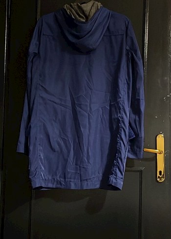 Uzun Lacivert Kadın Düğmeli Yağmurluk - Görsel 2