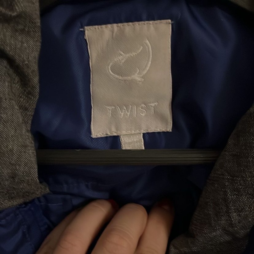 Uzun Lacivert Kadın Düğmeli Yağmurluk - Görsel 3