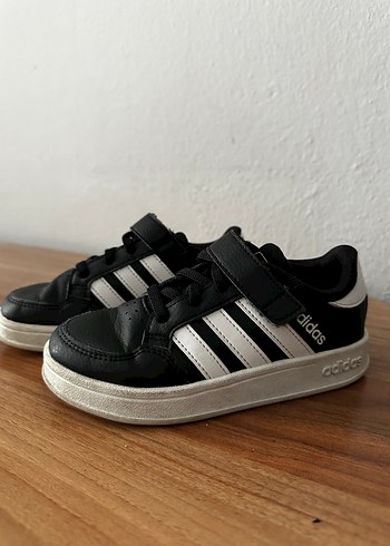 Erkek Çocuk Siyah Beyaz Adidas Spor Ayakkabı - Görsel 2