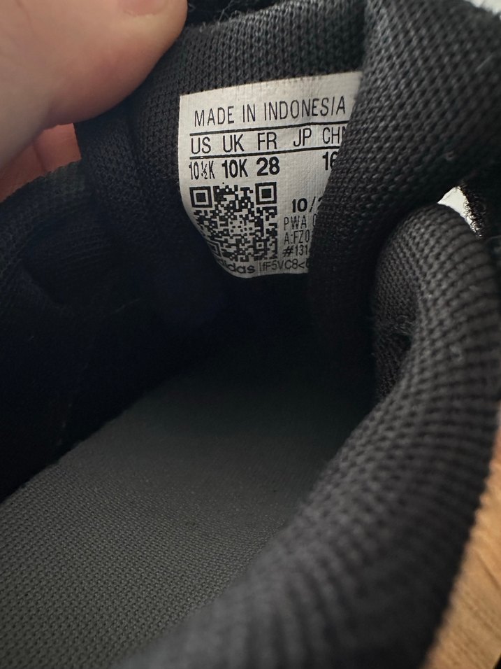 Erkek Çocuk Siyah Beyaz Adidas Spor Ayakkabı - Görsel 4