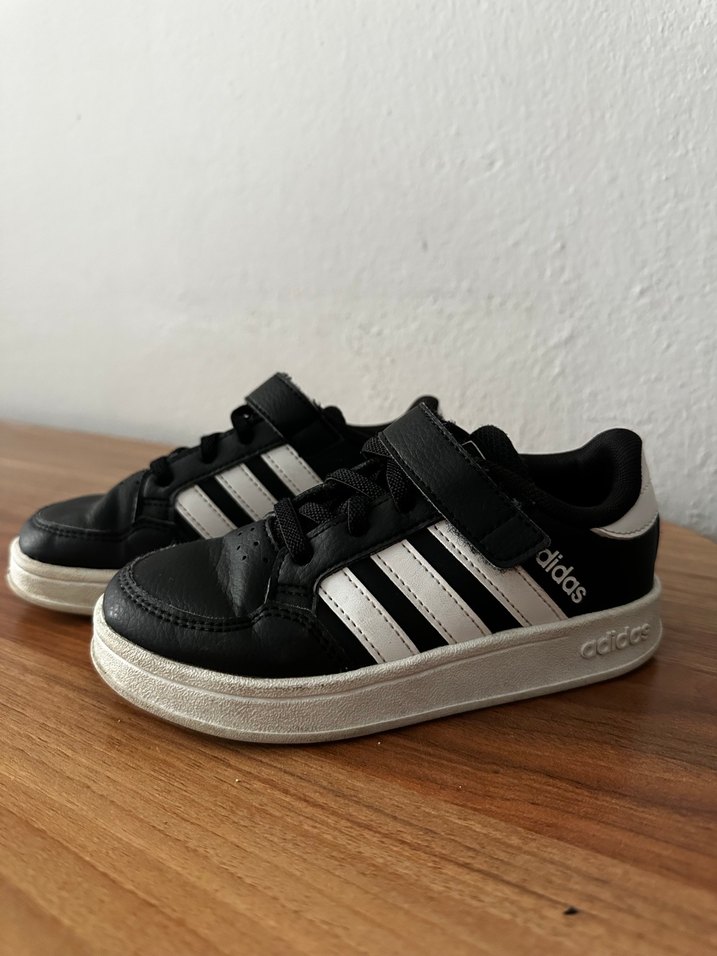 Erkek Çocuk Siyah Beyaz Adidas Spor Ayakkabı - Görsel 2