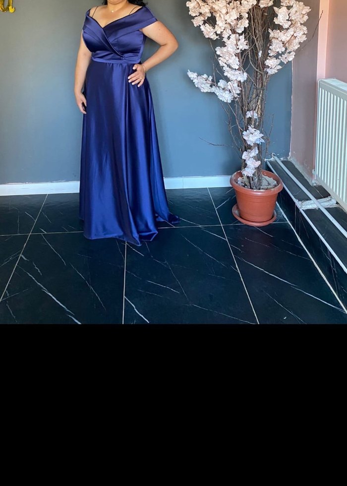 Uzun Mavi Drapeli Kadın Abiye Elbise - Görsel 2