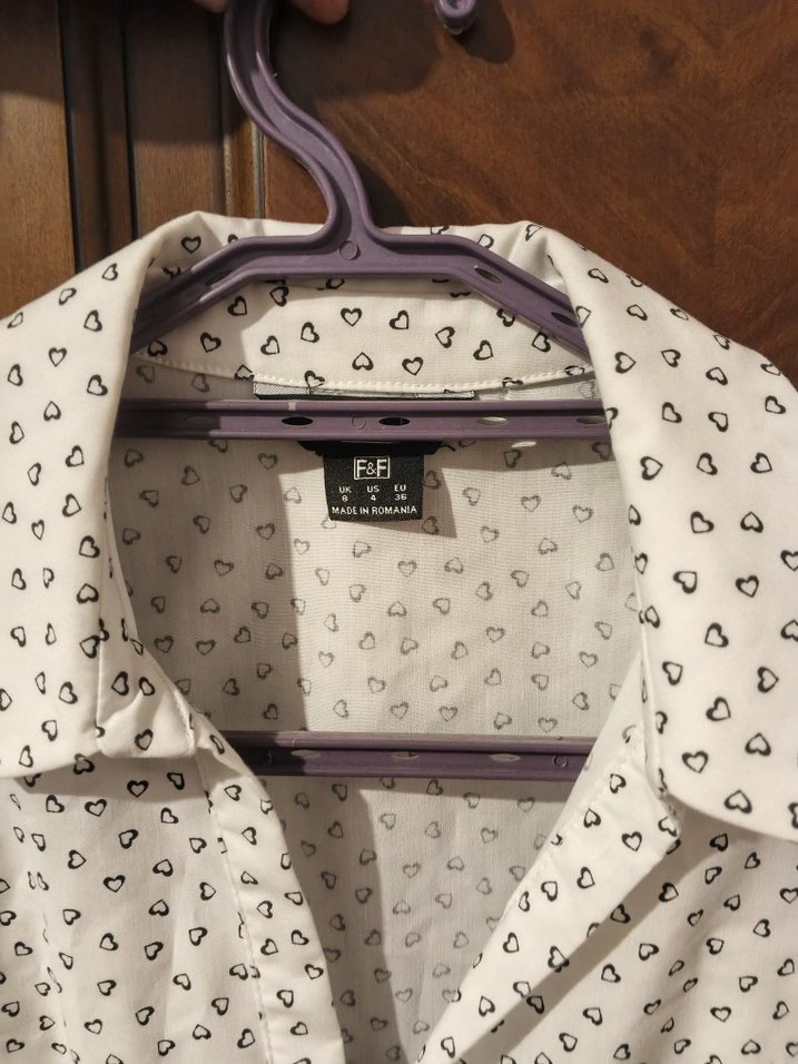 Vintage Desenli Kısa Kollu V Yaka Gömlek - Görsel 5