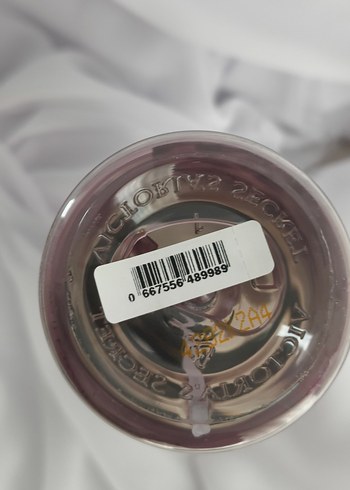 Victoria's Secret Velvet Petals Kadın Parfüm - Görsel 4