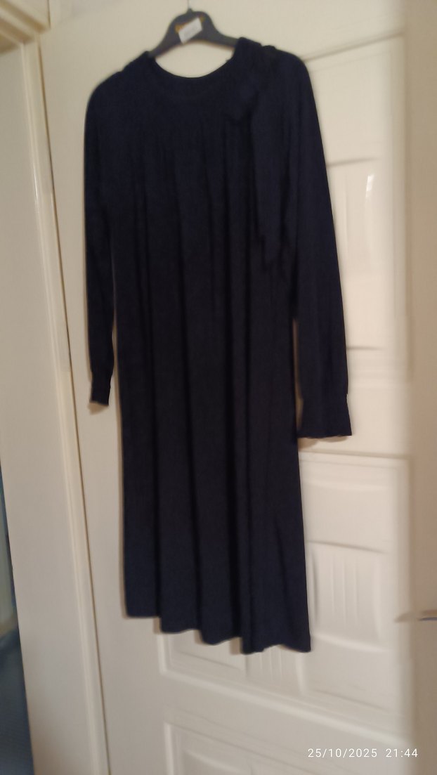 Siyah Uzun Kollu Salaş Kadın Elbise - Görsel 3