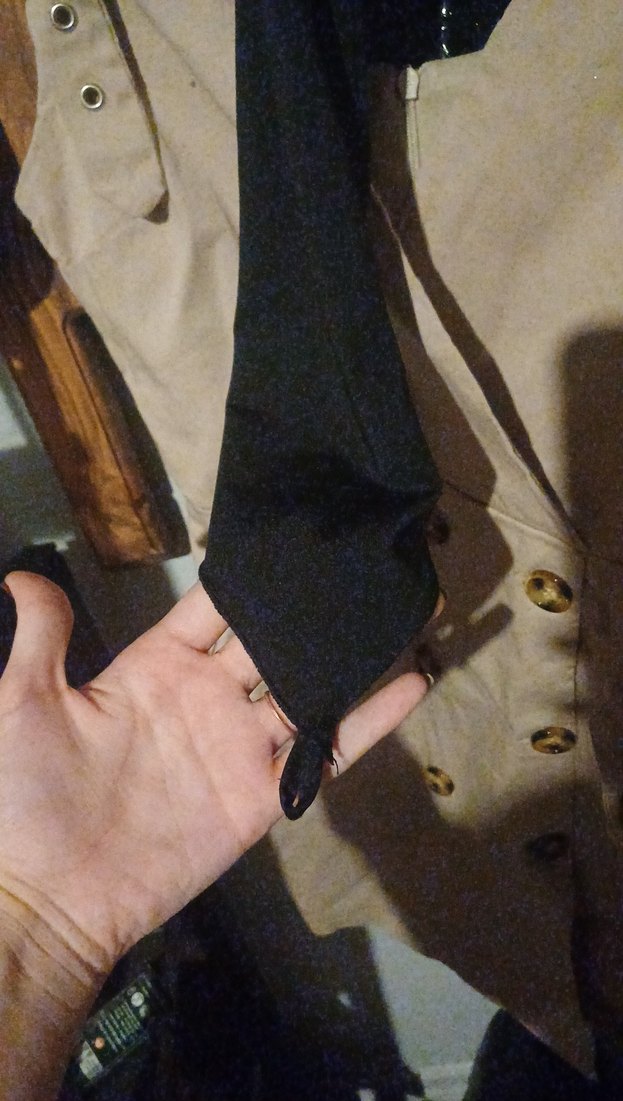 Siyah Drapeli Uzun Kollu Gotik Bluz - Görsel 2